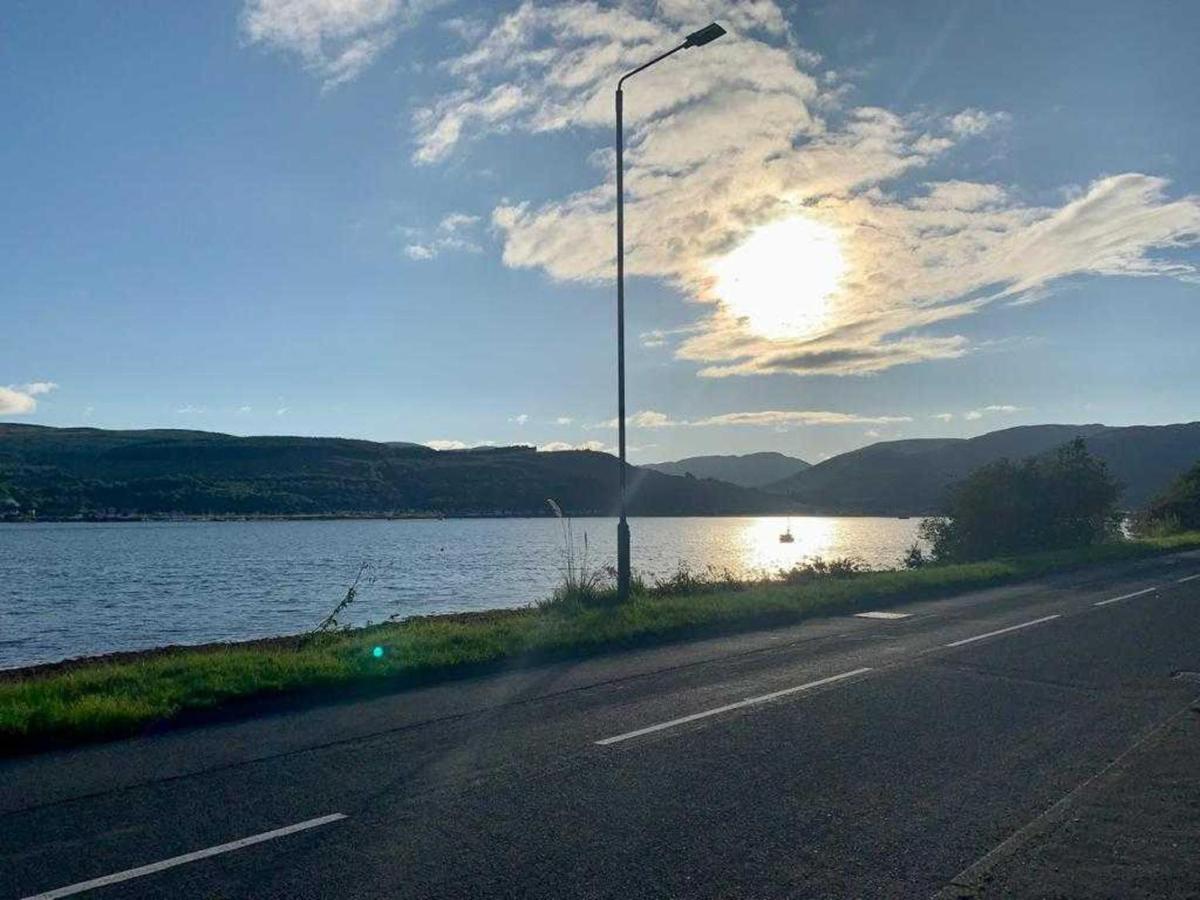 Cottage In Kilmun Argyll - 2 Bedrooms Sleeps 2 (Adults Only) Dunoon Buitenkant foto